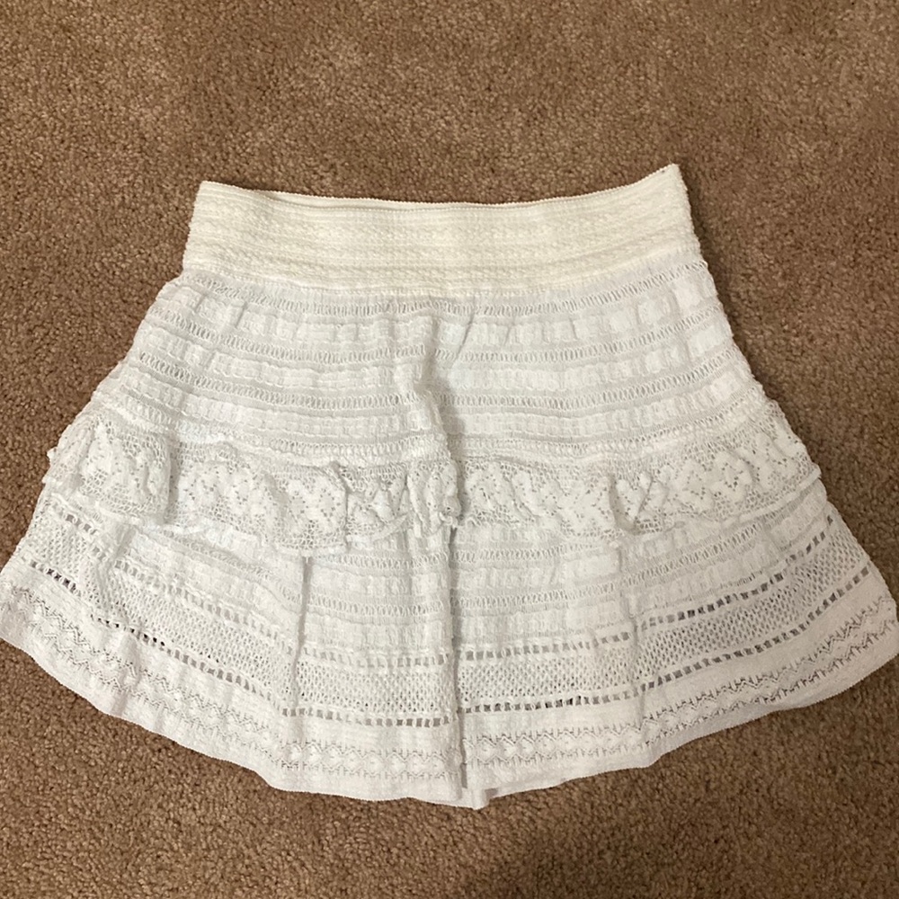 Aerie white lacy skirt